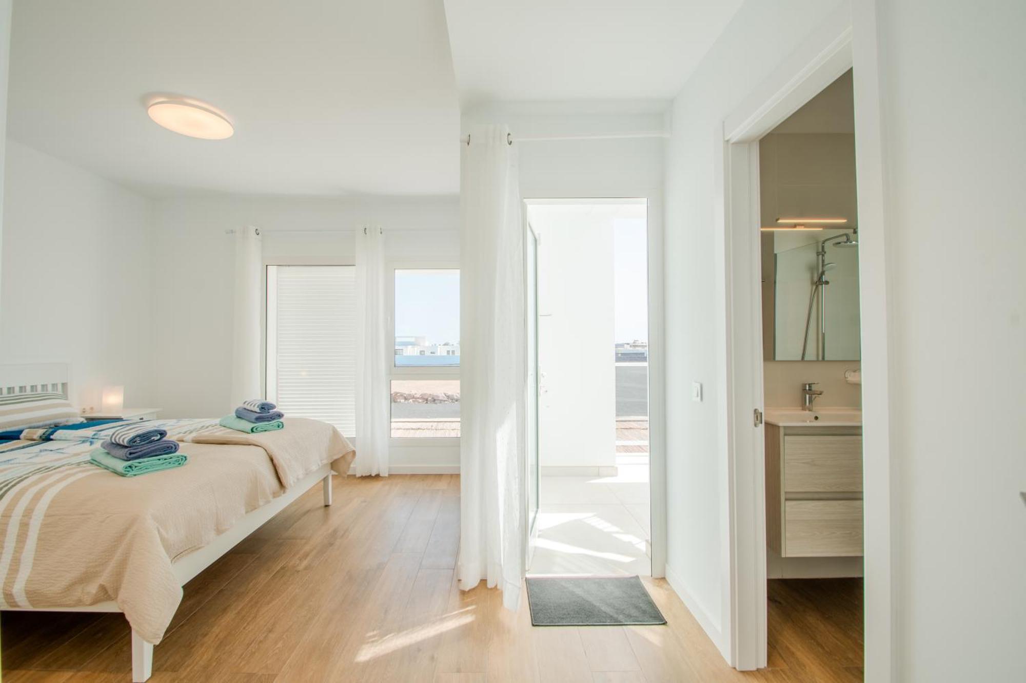 Serena Villa 38 - Heated Pool, Sea Views, Ac, High Speed Internet Playa Blanca  Bagian luar foto
