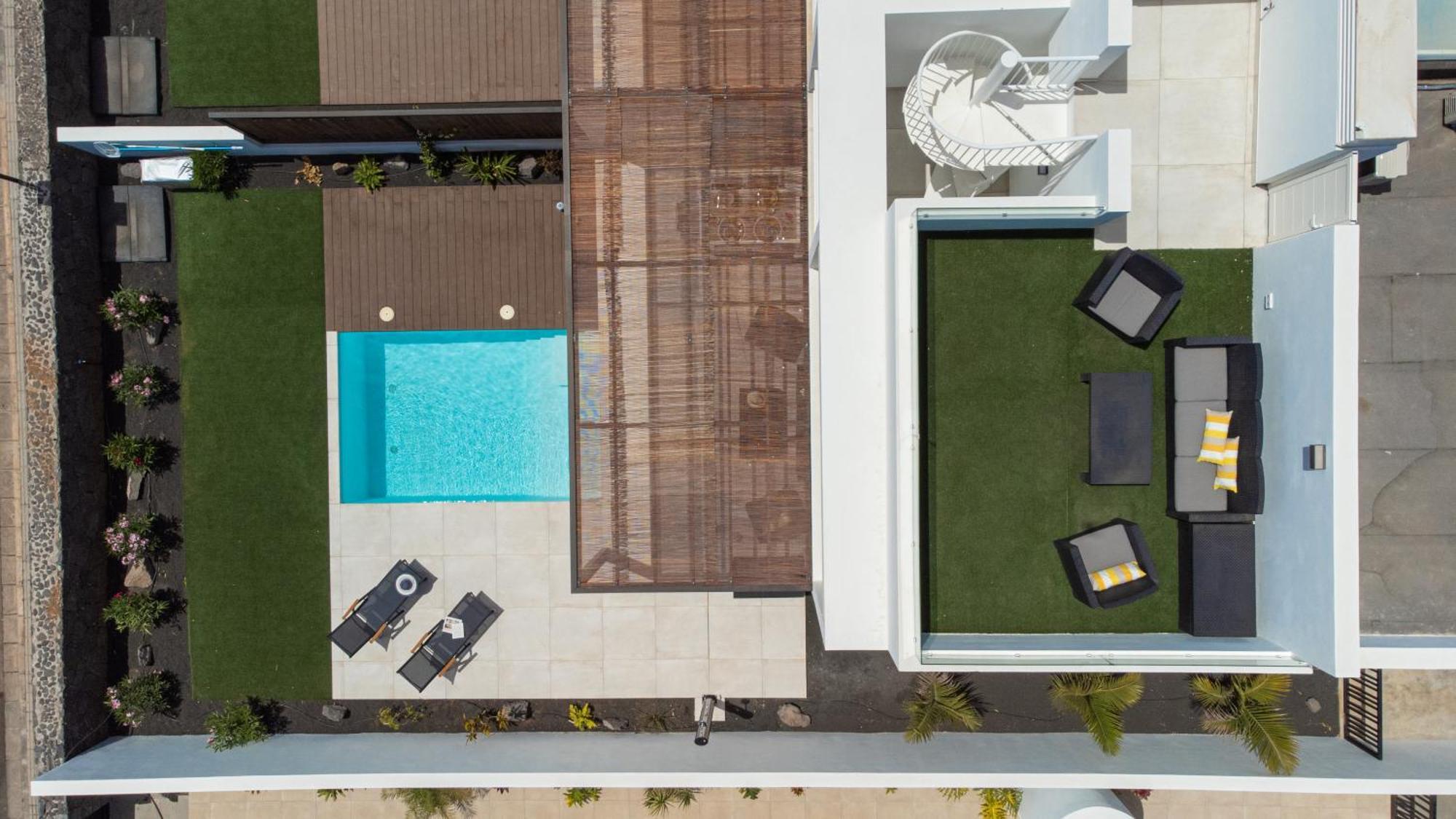 Serena Villa 38 - Heated Pool, Sea Views, Ac, High Speed Internet Playa Blanca  Bagian luar foto